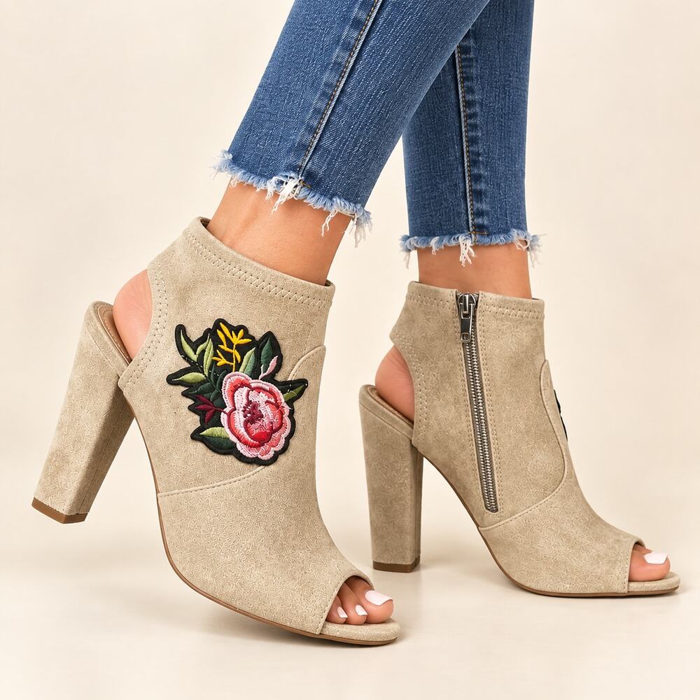 Tan Faux Suede Floral Appliqué Peep Toe Ankle Booties – Size 7 NWOB